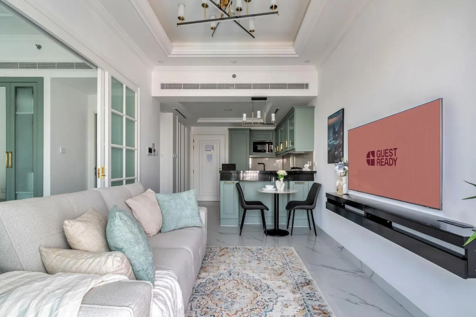 Guestready - Luxurious Retreat Near Miracle Garden Apartment Dubai