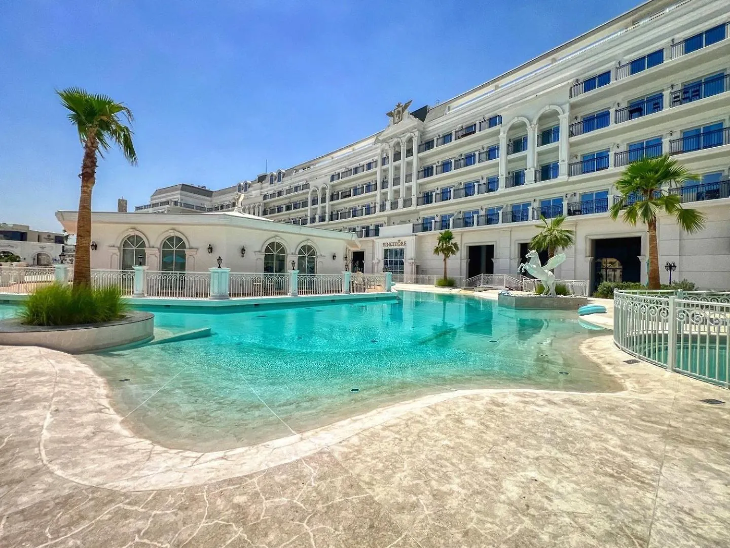 Guestready - Luxurious Retreat Near Miracle Garden Apartment Dubai United Arab Emirates