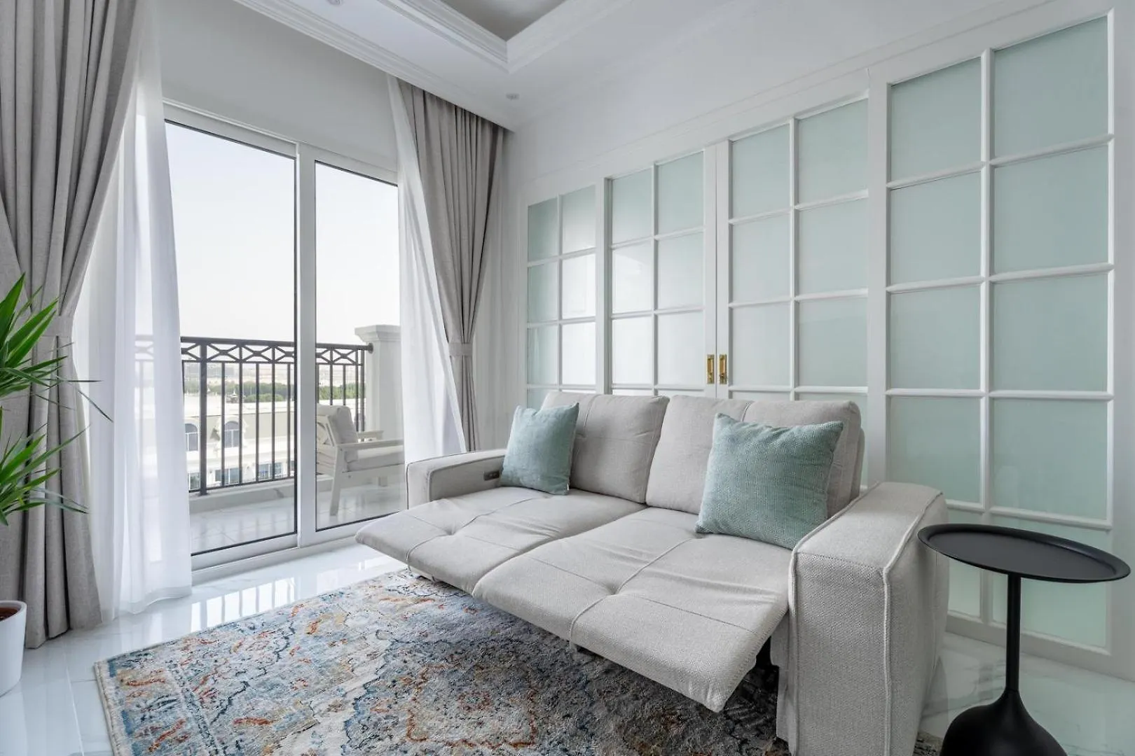 Guestready - Luxurious Retreat Near Miracle Garden Apartment Dubai
